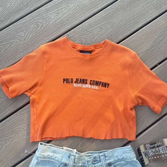 Vintage Ralph Lauren shirt made into a crop top fill fit size small loosely. - Picture 2 of 5